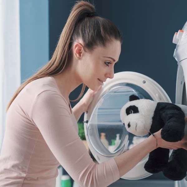 Lavanderia completa para uso dos moradores